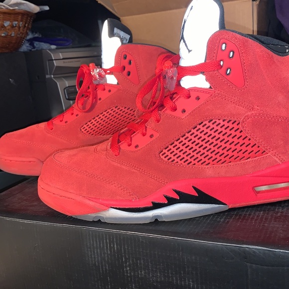Air Jordan 5 Retro - Picture 4 of 5